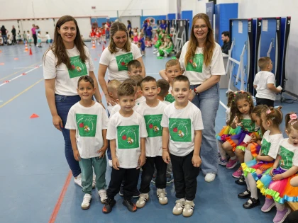 Aproximativ 300 de preșcolari au participat la concursul sportiv „Bucurie și mișcare”, organizat la UAV Arad