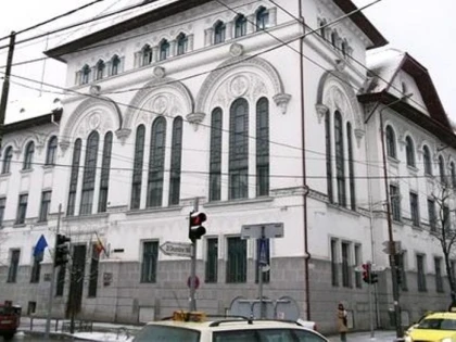 APROXIMATIV 6.000 DE DOSARE, RIDICATE DE LA PRIMARIA TIMISOARA PRIVIND RETROCEDARI