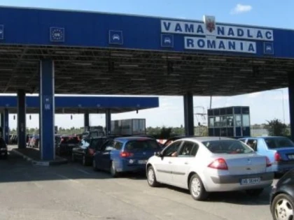 Arad: 41 de cetăţeni străini, scoşi sub escortă din ţară cu interdicţie de a reveni timp de cinci ani