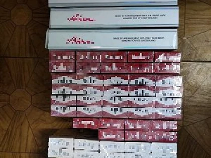 Arădeancă de 65 de ani, prinsă cu țigări de contrabandă în Piața Catedralei