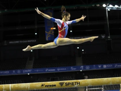Arădeanca Olivia Cîmpian, finalistă la Europenele de gimnastică!
