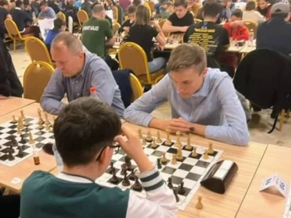 Arădeanul Alexandru David a luat bronzul național la șah rapid