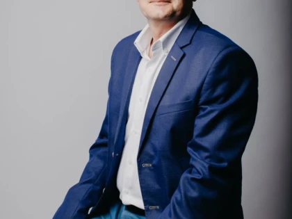 Arădeanul Antoniu Martin predă cursuri despre construcția europeană la Chișinău