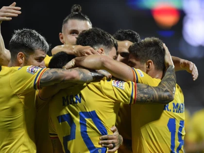 Arădeanul Dennis Man a luminat revenirea lui Mircea Lucescu la națională! România a învins în Kosovo cu 3-0