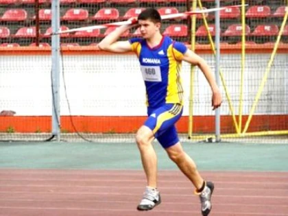 ARADEANUL RAUL RUSU A BATUT UN RECORD VECHI DE UN SFERT DE SECOL: „SE PUTEA CHIAR MAI BINE!”