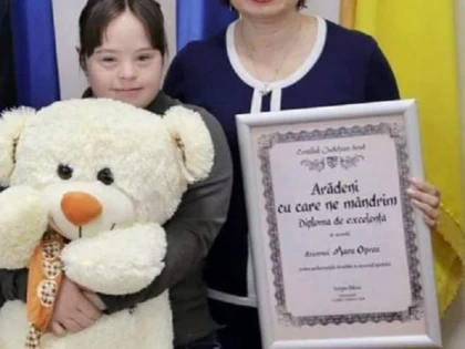 „Arădeni cu care ne mândrim”: lecţii de voinţă de la o fetiţă cu sindromul Down!