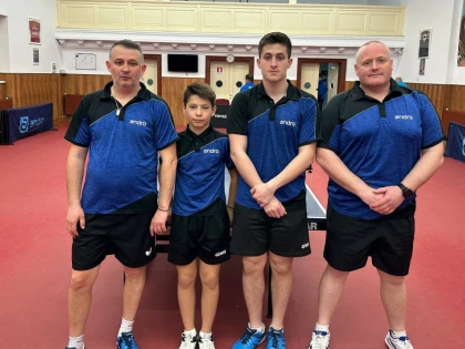 Arădenii se mențin în Divizia B la tenis de masă. Cristi Dodean le-a dat tinerilor o mână de ajutor