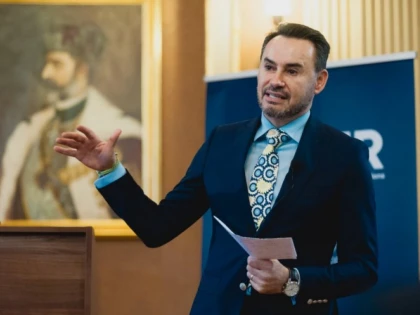 Arădenii se revoltă împotriva lui Falcă. „Mai facem și noi ceva cu Aradul? Sau doar postăm pe Facebook?“