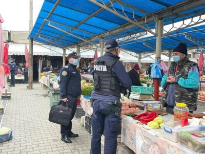 Arădenii sunt în continuare atent monitorizați în ceea ce privește purtarea măștii