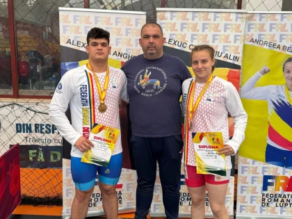 Arădenii Vlad Petrean și Ana Maria Hotăran sunt campioni naționali la lupte