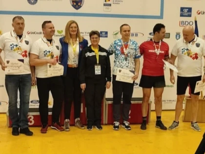 Aradul a punctat prin medalii ale veteranilor, la Campionatul Național pe ergometru