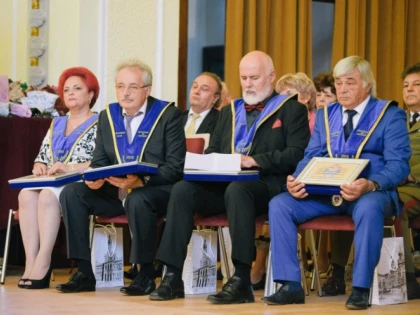 Aradul are patru noi cetățeni de onoare: Maria Paşcalău, Dimitrie Muscă, Mircea Potocean și Andrei Kozma