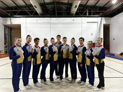 Aradul dă campioni balcanici la gimnastică aerobică! Vlăduț Popa și Alexandru Berbece, aur la Istanbul
