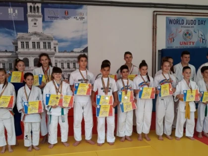 Aradul îşi cunoaşte bilanţul pe tatami, la jumătatea anului (FOTO)