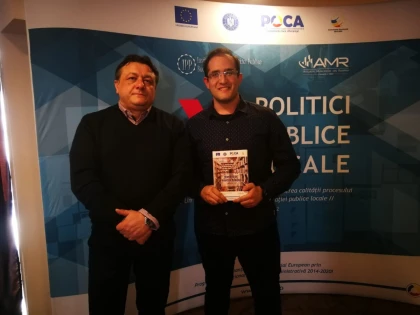 Aradul, reprezentat la Conferința ”Mecanisme de profesionalizare a procesului decizional de la nivel local” de la București