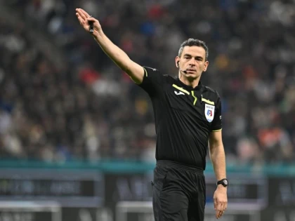 Arbitru central din Târgu Mureș, la meciul dintre FC Hermannstadt și UTA