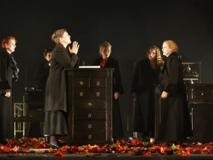 Artiștii arădeni, prezenți la Festivalul Național de Teatru