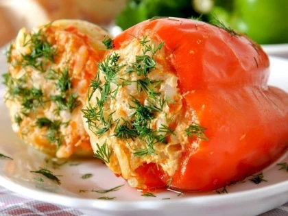 Așa faci cei mai delicioși ardei umpluți