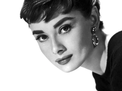 Asemănarea izbitoare dintre Audrey Hepburn și nepoata ei