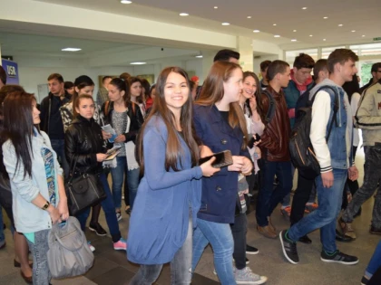 Astăzi este ultima zi de școală pentru absolvenții clasei a VIII-a