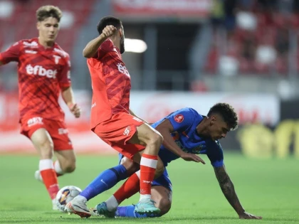 Astăzi se reia SuperLiga la fotbal: prima etapă a anului începe în Secuime și se încheie cu FCSB - UTA!