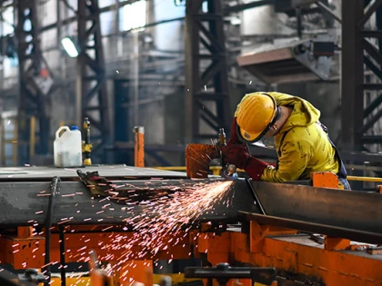 Astra Rail Industries își trimite în şomaj tehnic angajaţii