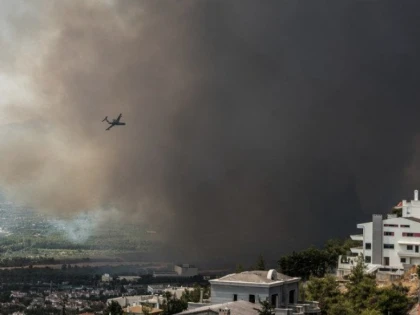Atena este amenințată de incendiile de vegetație