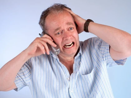 Atenție, arădeni! O nouă înșelătorie prin telefon vă poate încărca factura cu mii de euro