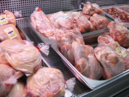 Atenție la carnea de pasăre din Ungaria! ANSVA a dispus retragerea de la comercializare, din cauza gripei aviare