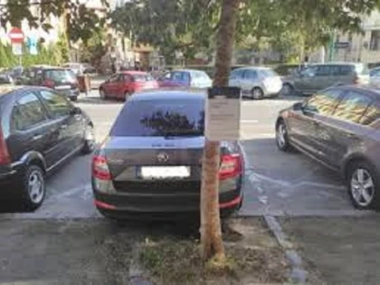 Atenție pe cine ajutați! Cutia milei pusă pe stâlp, o nouă formă de înșelăciune