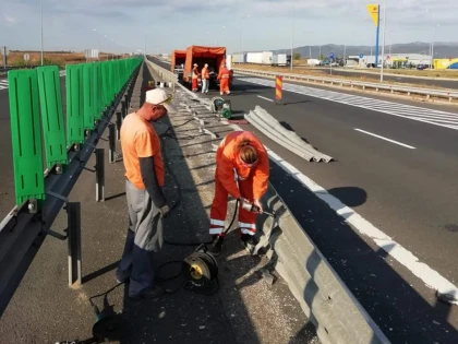 Atenție, șoferi! Trafic restricționat pe autostrada Arad - Nădlac, din cauza unor lucrări de reparații