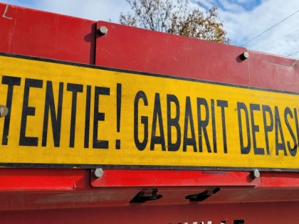 Atenție, șoferi! Transport agabaritic pe DN7, în județul Arad