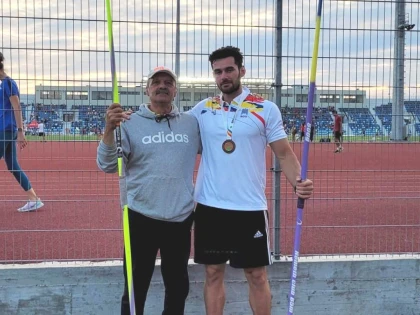 Atletul arădean Denis Both a cucerit bronzul balcanic de seniori, la aruncarea suliţei!