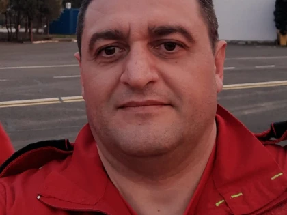 Attila Detari s-a întors acasă, după ce a fost într-o misiune de ajutorare în Tunisia