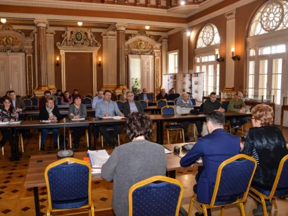 Au început pomenile electorale! Primăria oferă gratuități la transport, pe care acum un an le-a refuzat