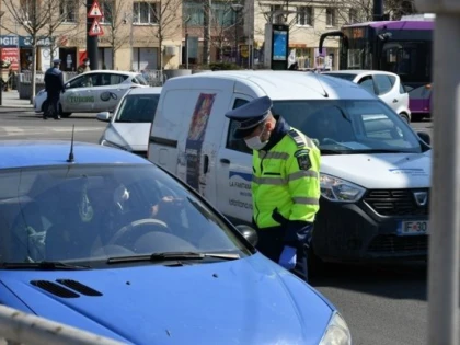 Au intrat în vigoare amenzile mai mari pentru încălcarea ordonanţelor militare
