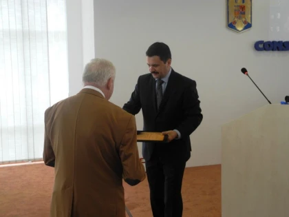 AUREL ARDELEAN A PRIMIT TITLUL DE "PERSONALITATE A JUDETULUI ARAD"