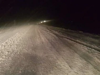Autorităţile, fără reacţie la ninsoarea căzută seara trecută în Arad