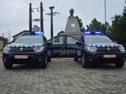 Autospeciale noi în dotarea jandarmilor arădeni