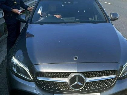 Autoturism căutat de autorități, descoperit pe autostrada A1