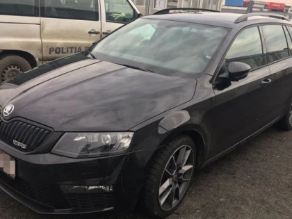 Autoturism căutat de autorităţile din Austria, depistat la Nădlac