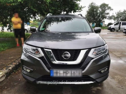 Autoturism căutat de autorităţile din Germania, depistat la P.T.F. Nădlac