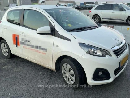Autoturism căutat de autorităţile din Olanda, descoperit de poliţiştii de frontieră din P.T.F. Nădlac II