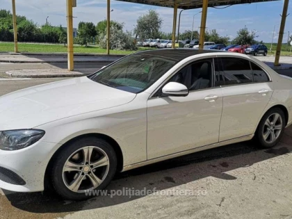 Autoturism de lux căutat de autorităţile din Germania, depistat de poliţiştii de frontieră de la P.T.F. Turnu