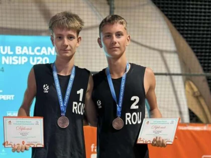 Băieții de la ProVolei Arad au luat bronzul balcanic la volei pe plajă