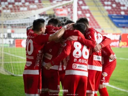 Balint a revenit cu victorie, pe banca UTA-ei! Trei puncte la Mediaş şi play-off-ul încă se vede