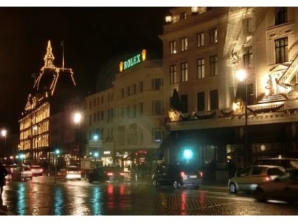 Băncile europene reduc iluminatul ca pregătire pentru posibilele întreruperi de la iarnă