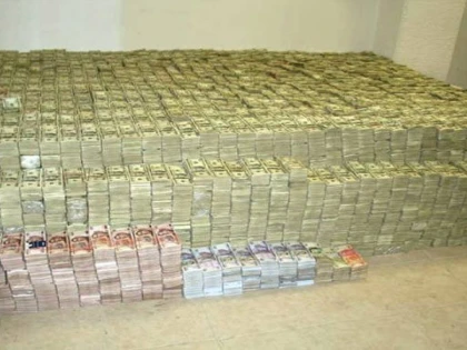 Băncile se lăfăie în profit, profitând la maxim de creșterea ROBOR