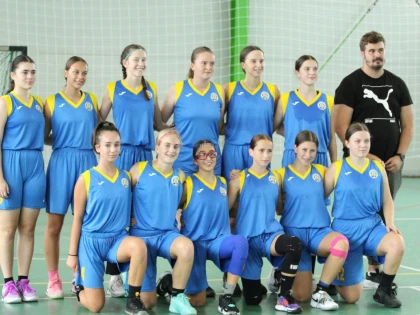 Baschetbalistele Gloriei Arad au o primă victorie, în Campionatul Național U15
