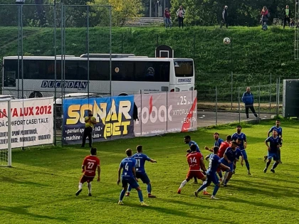 „Bătaie” pentru un loc în grupele Cupei României: Șoimii Lipova - Gloria Buzău 2-4